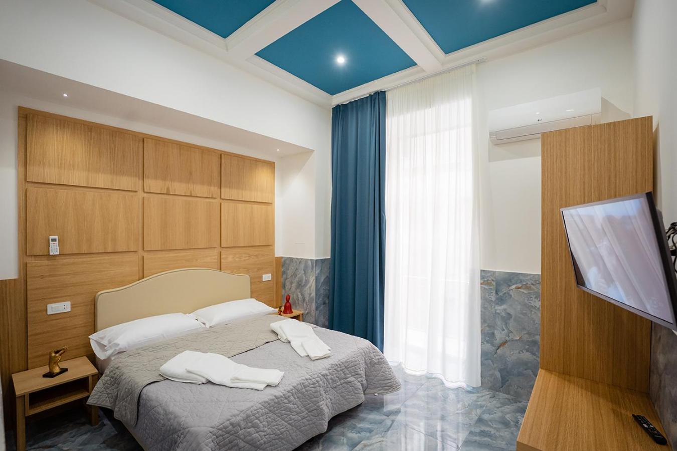 Greros H. Porto Centro, By Clapa Group Dislocated Hospitality Gasthuis Napels
